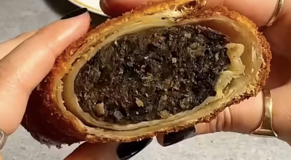 טורטייה פריכה ממולאת בבורגר טבעוני של מרינה