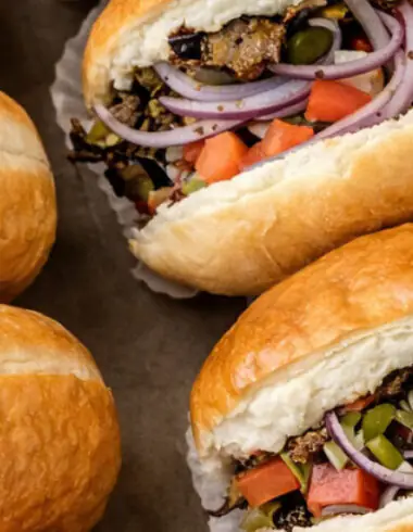 סופגנייה עם מילוי שווארמה פטריות